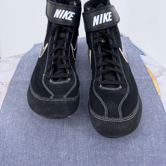 Nike Speedsweep VII Wrestling Shoes Mens 9.5 Black White 366683-001 High Top - Picture 5 of 9
